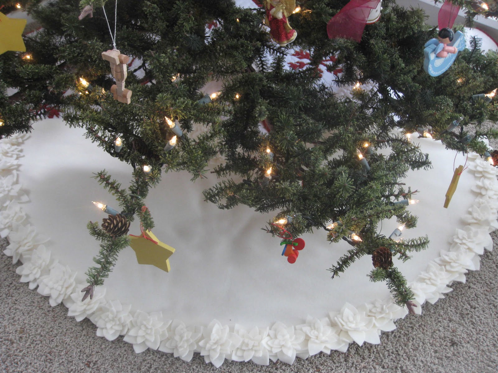 ryan cynthia family christmas 2011 poinsettia tree skirt ryan cynthia family christmas 2011 poinsettia tree skirt
