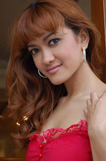 julia perez foto gambar seksi artis cewek cantik indonesia sexy photo gallery