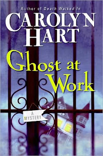Ghost at Work (Bailey Ruth #1) - Carolyn Hart