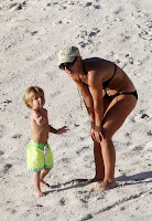 Britney Spears bikini pics Britney Spears bikini pics