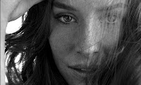 Evangeline Lilly is totally hot Evangeline Lilly is totally hot