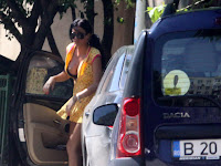 Daniela Crudu upskirt Daniela Crudu upskirt