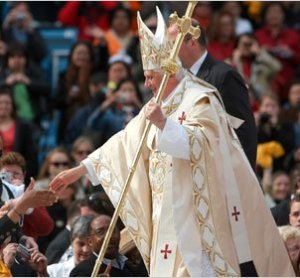[Pope+Benedict+XVI.jpg]