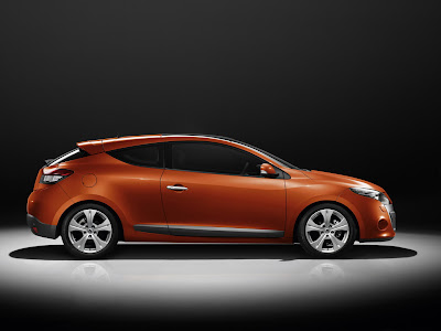 Car News: 2009 Renault Megane Coupe U.K. pricing announced Car News: 2009 Renault Megane Coupe U.K. pricing announced