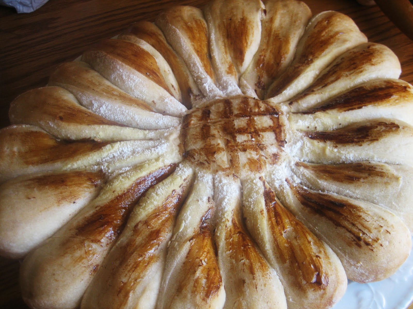 Chef Tess Bakeresse Sunflower Decorative Bread