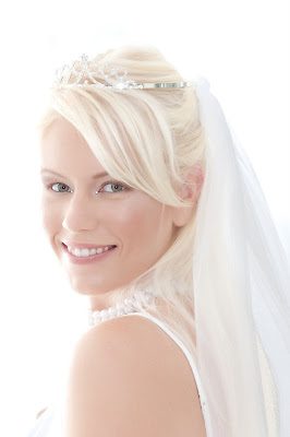 Grand Cayman Wedding Make-Up Artist Extraordinaire - image 1 Grand Cayman Wedding Make-Up Artist Extraordinaire - image 1