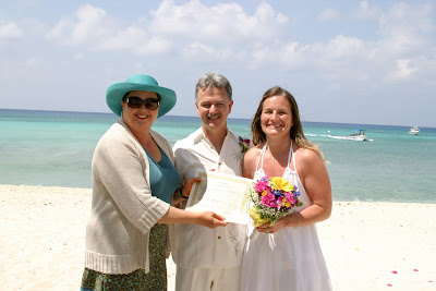 Family Style Cruise Wedding & Sand Ceremony in West Bay - image 2 Family Style Cruise Wedding & Sand Ceremony in West Bay - image 2