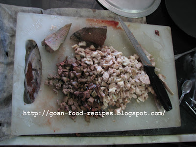 Diced Liver and Meat
