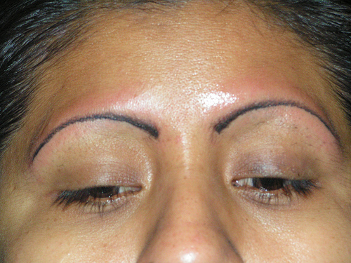 Eyebrows : To Tattoo or Not Tattoo Eyebrows : To Tattoo or Not Tattoo