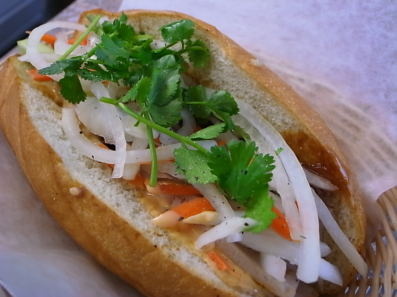 SHiRLEY SEES Viet Sub Vietnamese CuisineMy first Vietnamese sub