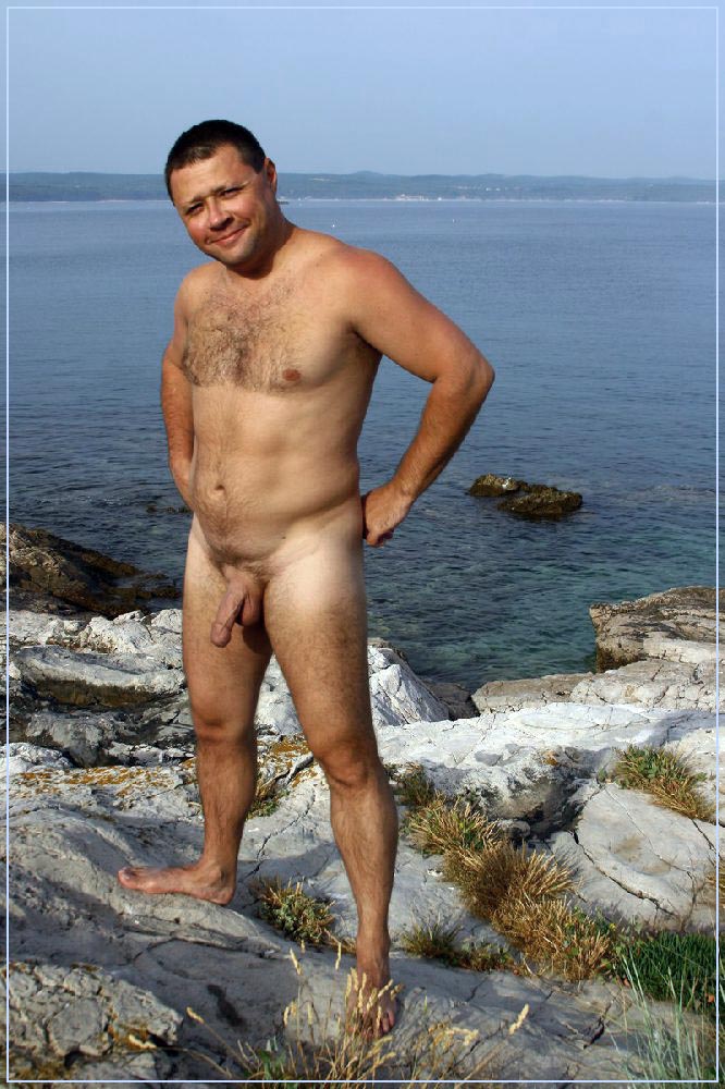 FOTO MENOR NUDISTA foto menor nudista: