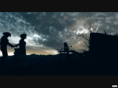 MJitunes lançou um “clipe” da música Whatever Happens 21