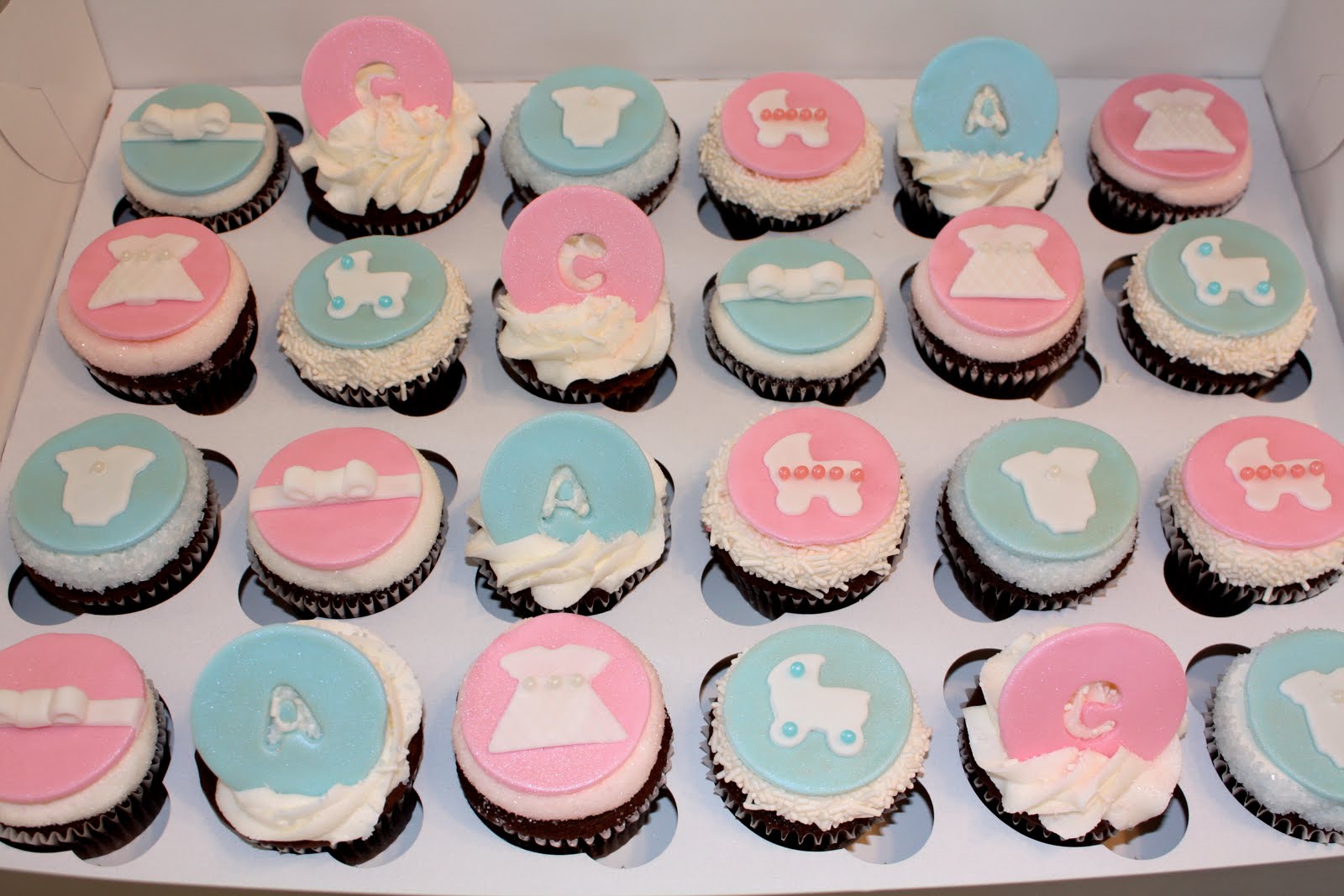 twin cupcakes