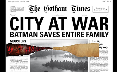 El periódico The Gotham Times rasgado con la risa del Joker