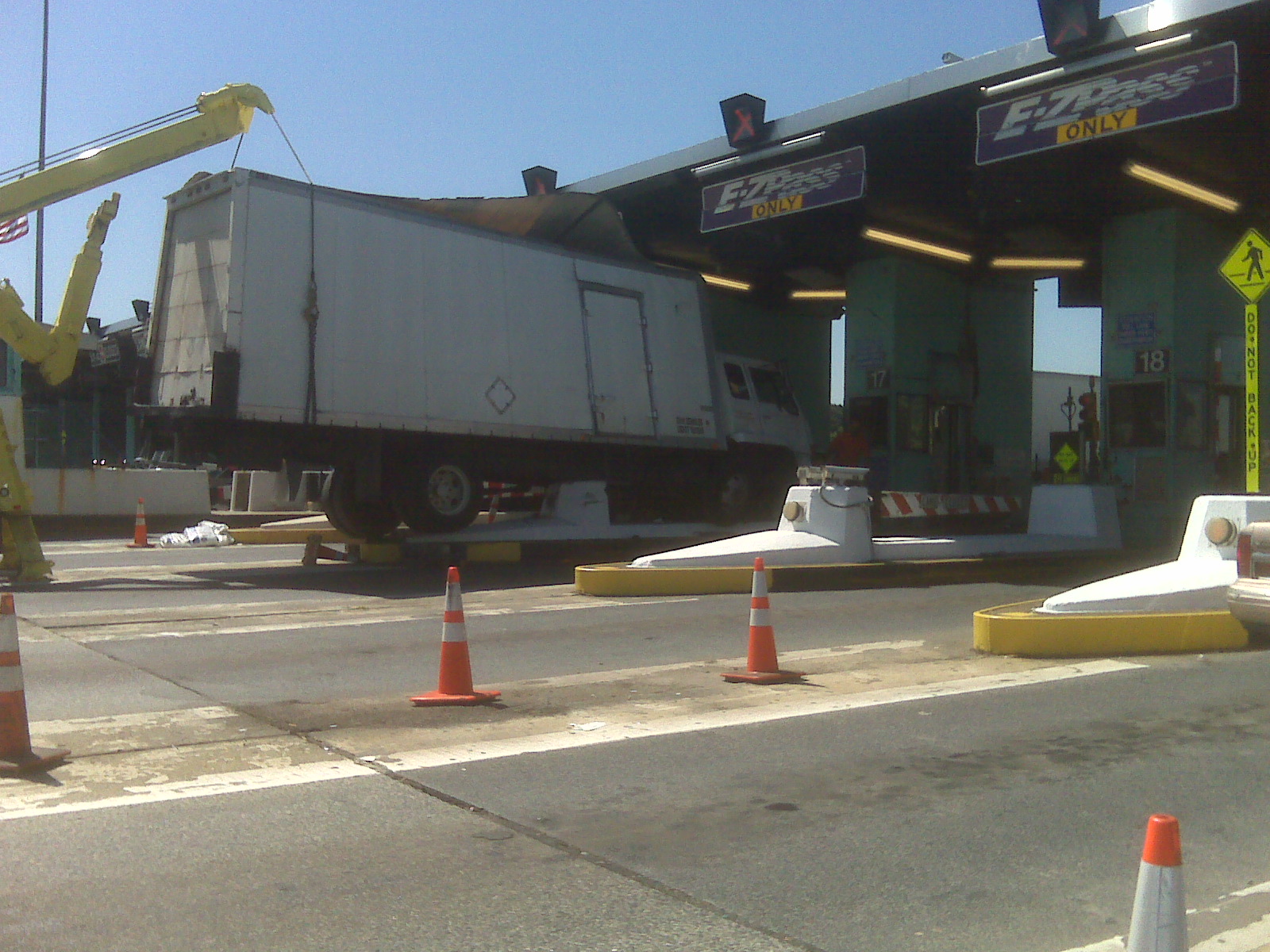 [=?utf-8?B?SU1HMDAyNDAuanBn?=-737661]