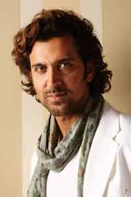 Hrithik Roshan binged on junk food for 'Guzaarish' Hrithik Roshan binged on junk food for 'Guzaarish'