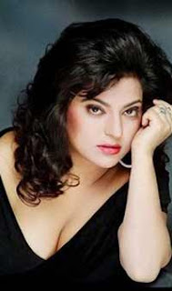 Dolly Bindra back in 'Bigg Boss 4' Dolly Bindra back in 'Bigg Boss 4'