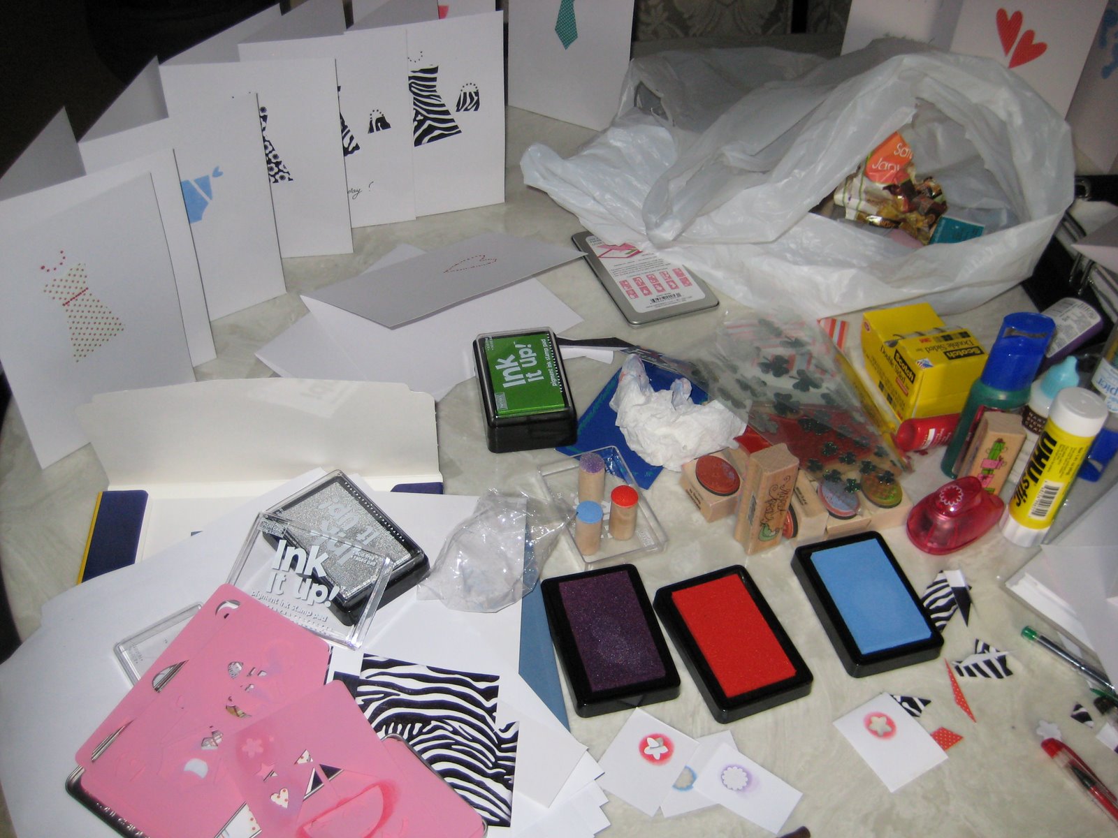 [making+cards+1.JPG]