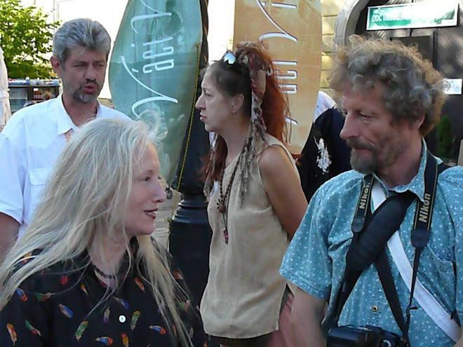 - Váci Világi Vígalom , 2009. 07.  Vác , Főtér , Vadszamarak  Koncert  az Arcus Galéria előtt -