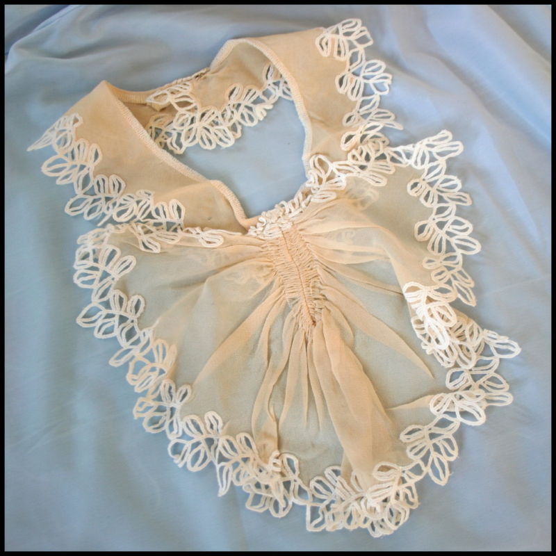 1000+ images about Jabot Crochet (Vintage) on Pinterest Collar pattern, Lace and Vintage