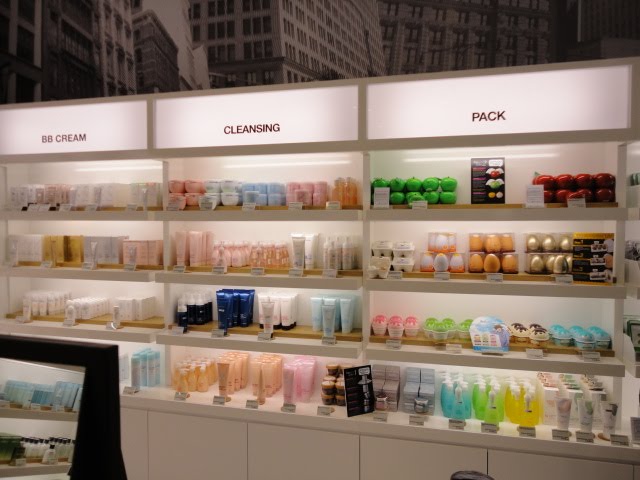 skin care display