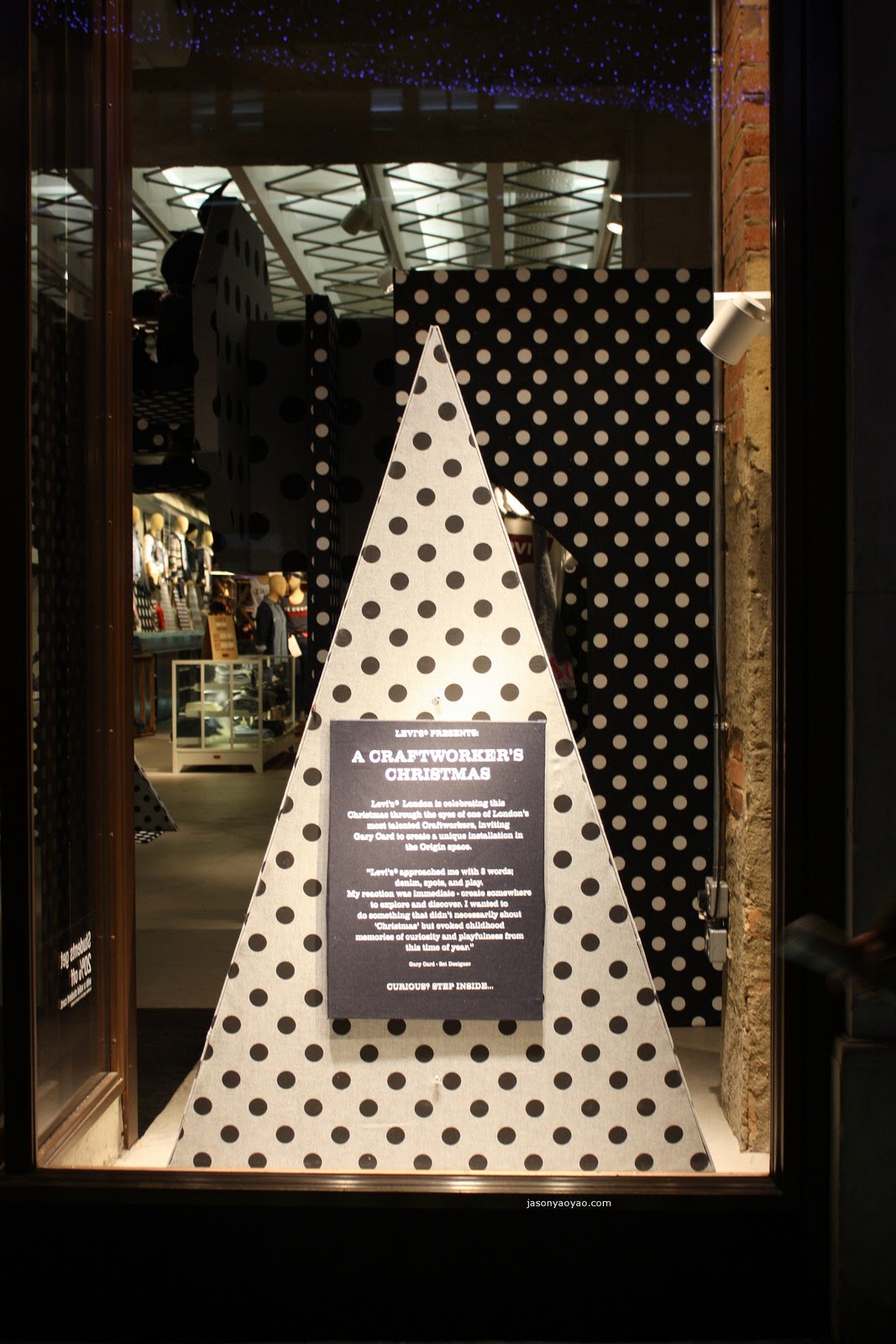 levi's regent street opening times