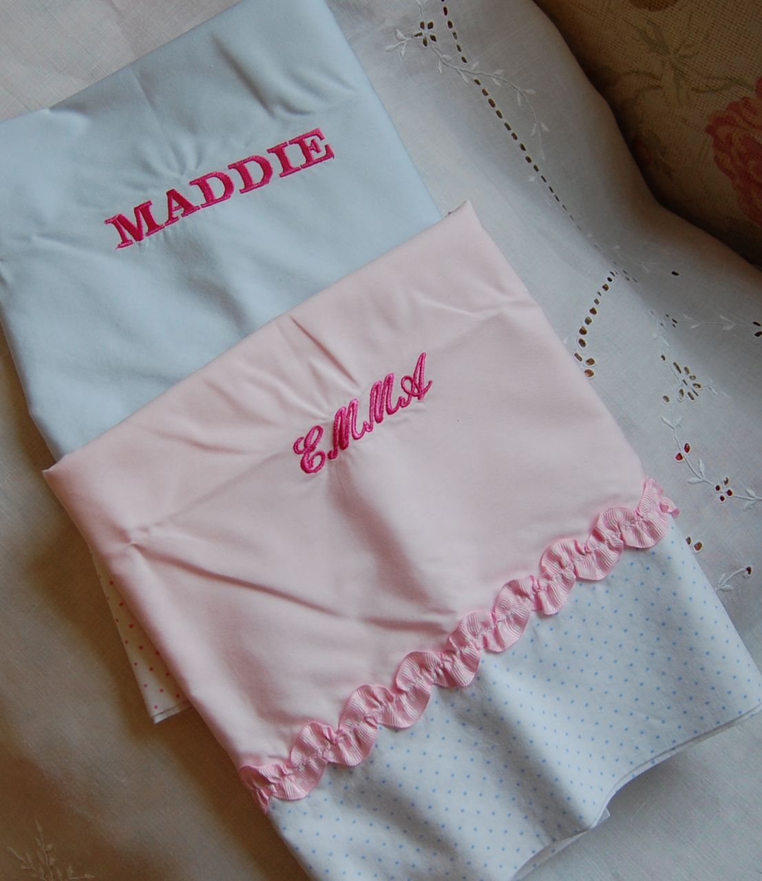 The Old Fashioned Baby Sewing Room How To Make Cute Pillowcases For