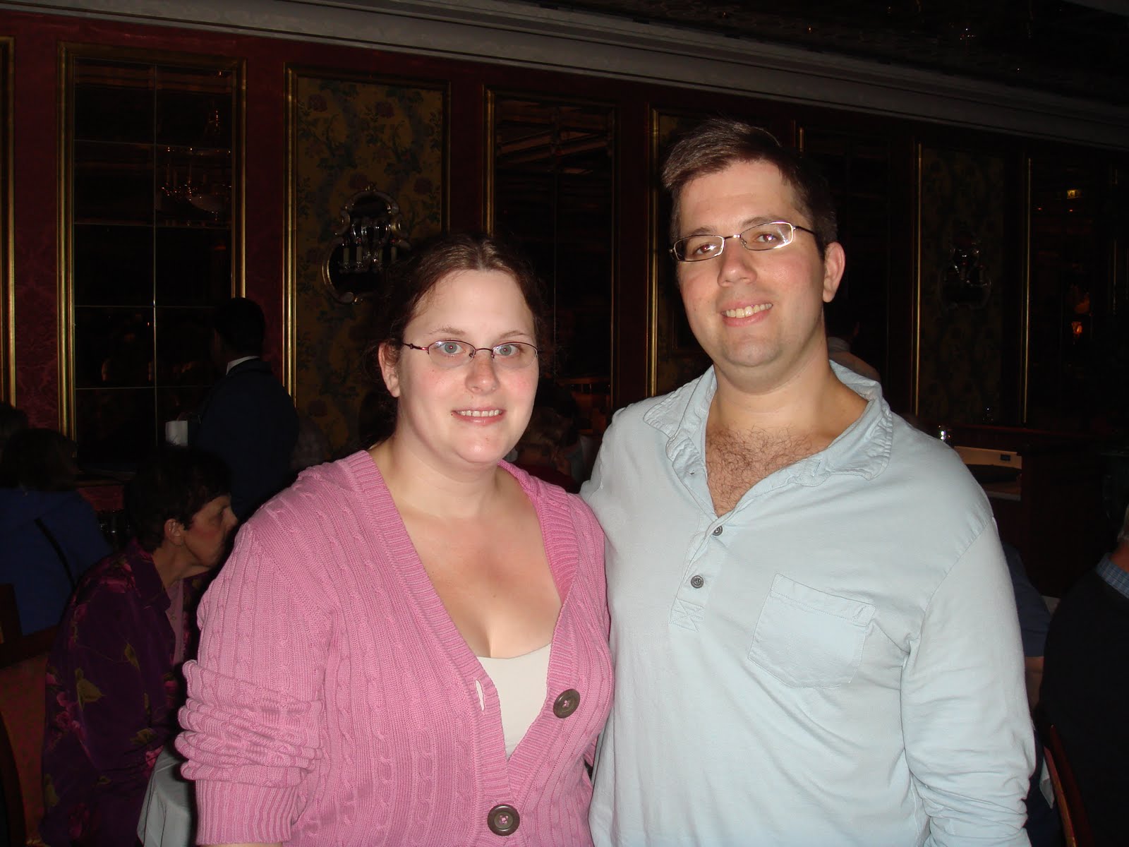 [Mr+and+Bear+in+Alaska.jpg]