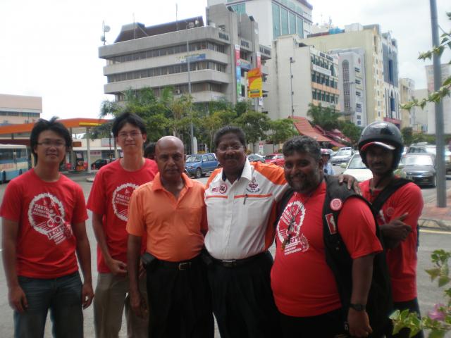 [PC100195.JPG]