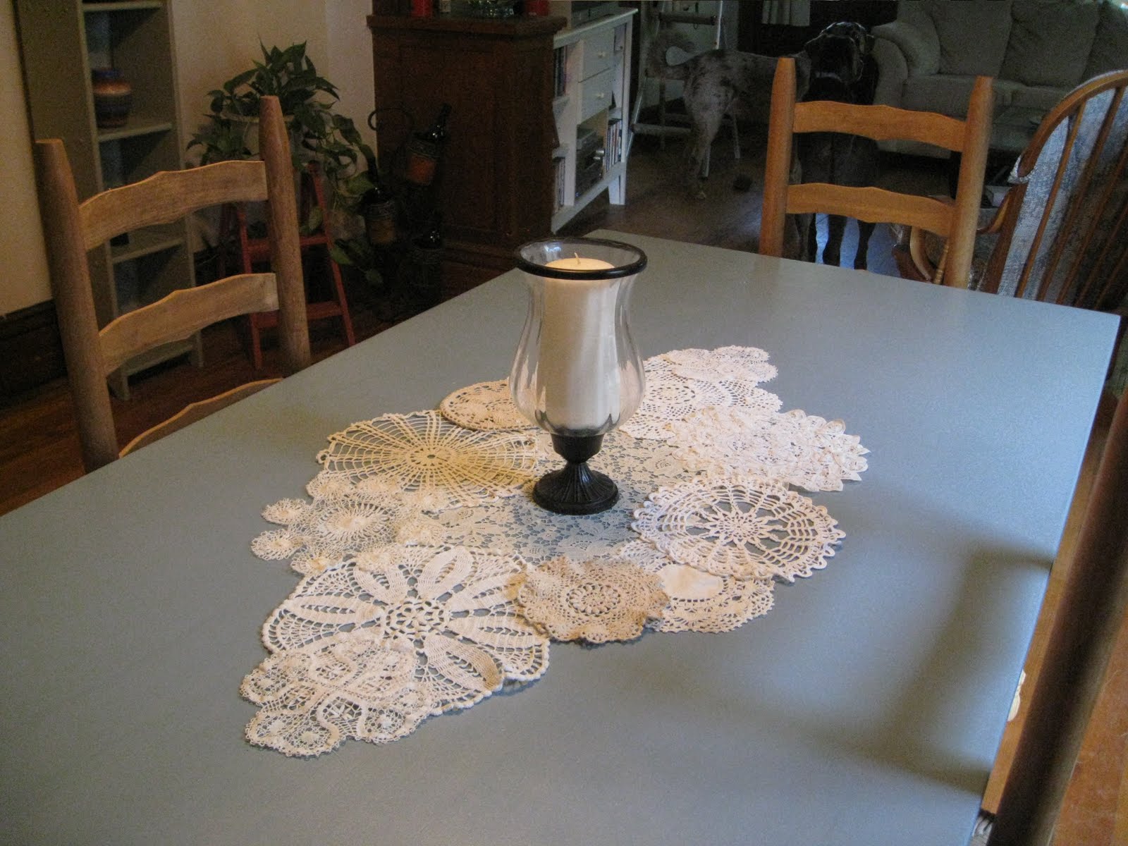 Weekend Charm DIY Doily Table Runner