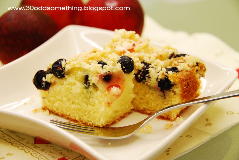 A Little of Everything: Fruit Crumble Cake