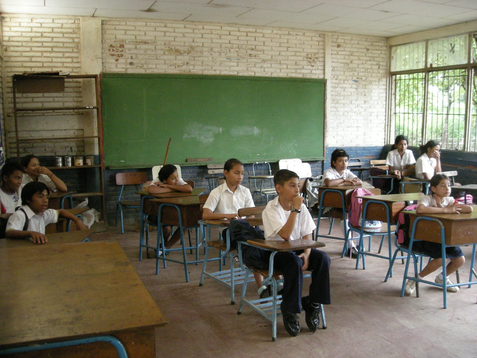 [Nicarauga+school+Oct.13+053.JPG]