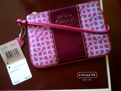 coach wristlets ad-hoc