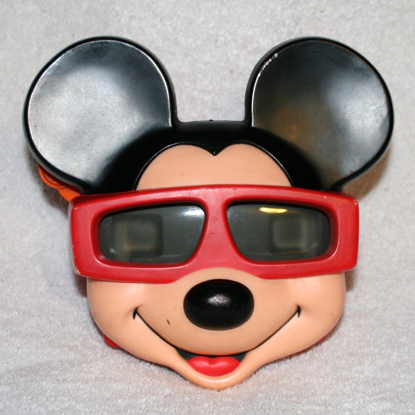 On veux le retour des VIEW MASTER sur les parcs disney View-master disneyland Toy+Viewmaster+1