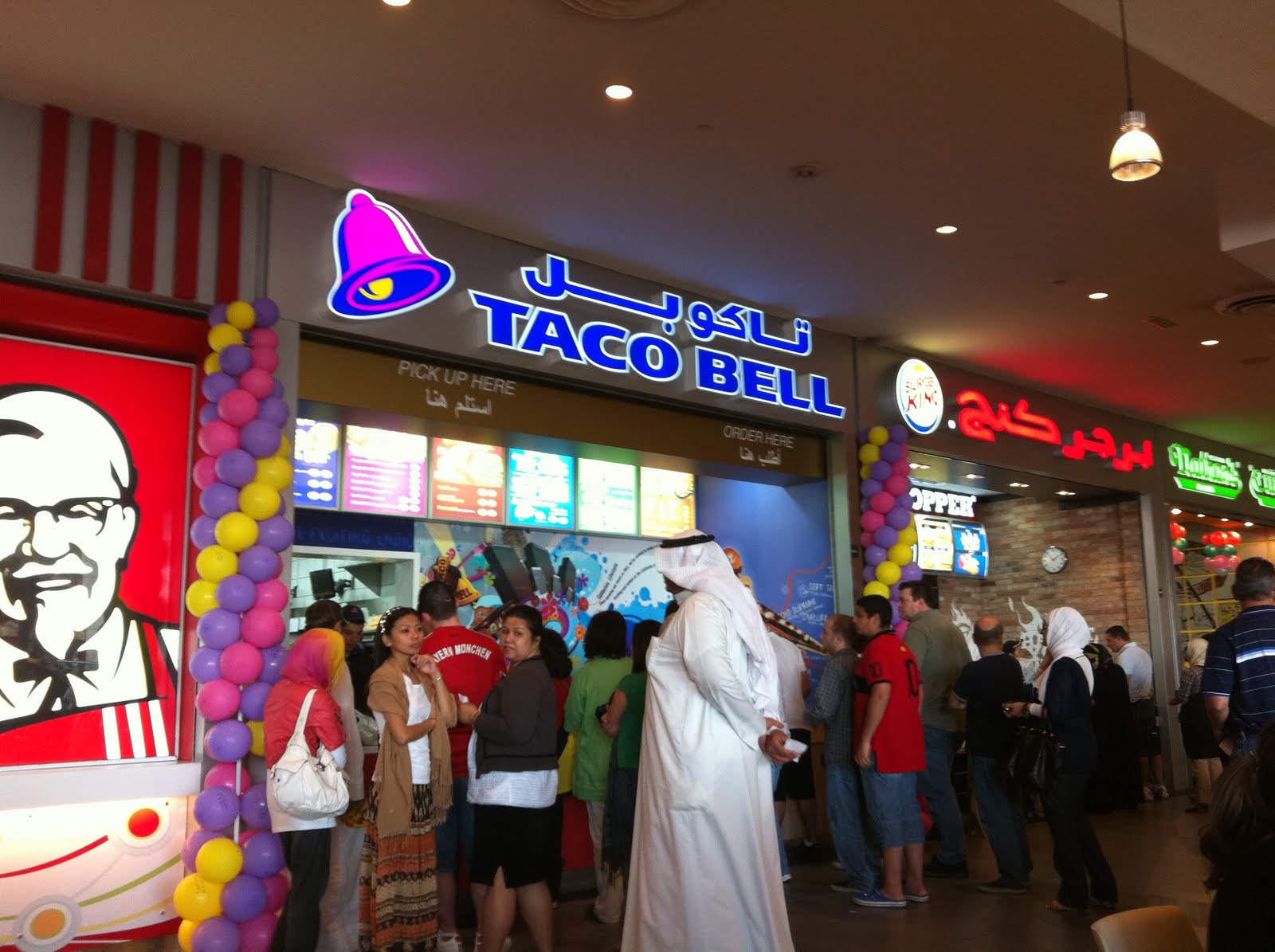 Yo Quiero Taco Bell! Taco Bell has landed in Kuwait! | Life in Kuwait