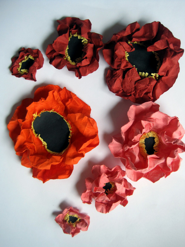 to my Craft World Poppy Flower Tutorial