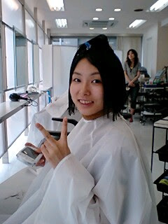 at the hairdresser's with Ami at the hairdresser's with Ami