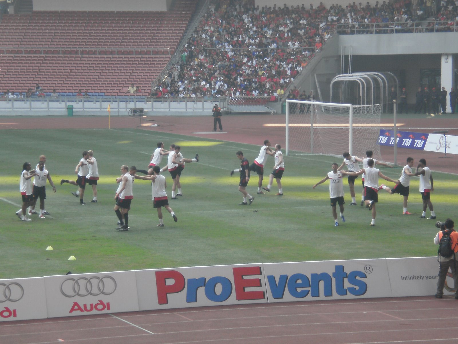 [P7090065.JPG]
