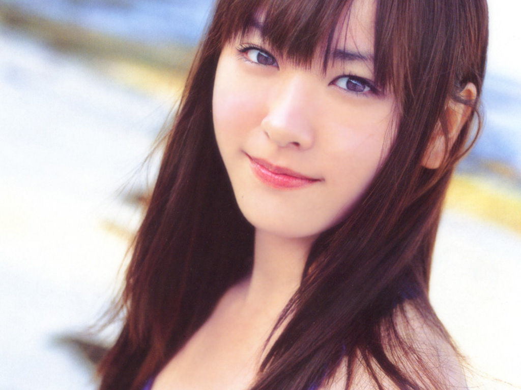 http://4.bp.blogspot.com/_ZhsEFoELYqc/TRFdwozNFYI/AAAAAAAAA6c/cPODHGg2m6Q/s1600/yui-aragaki-077-127.jpg