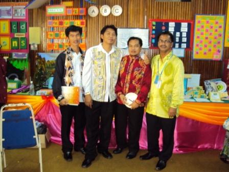 [00325.JPG]