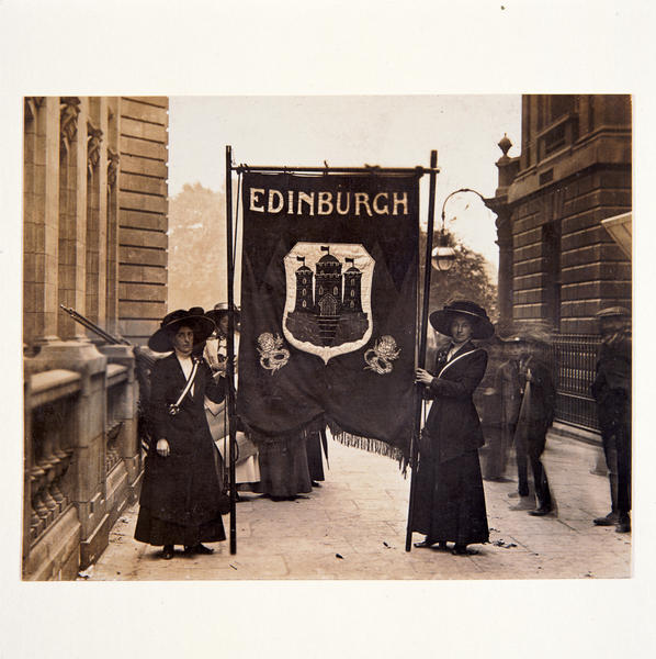 [edinburghSuffargette.jpg]