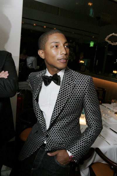 Image: http://4.bp.blogspot.com/_ZjpTEJDYHtY/Sw3zHL18tzI/AAAAAAAAAj4/xkBmpj89JIw/s640/pharrell-williams-film-festival-dinner-party-2.jpg