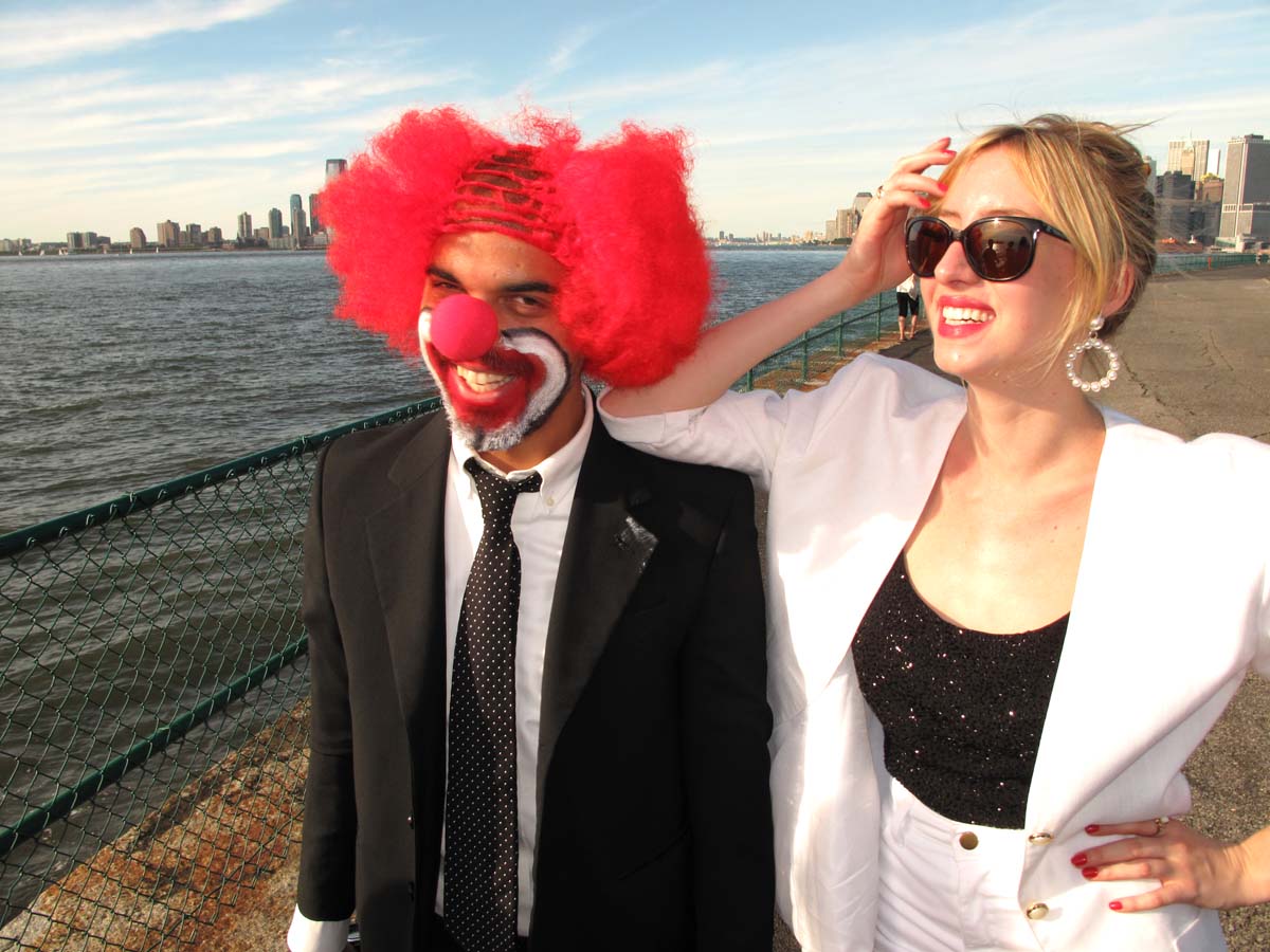 http://4.bp.blogspot.com/_ZlJK8LoAxck/TMDyTHxxReI/AAAAAAAAEEA/pAFPWmq65G8/s1600/homey+clown.jpg