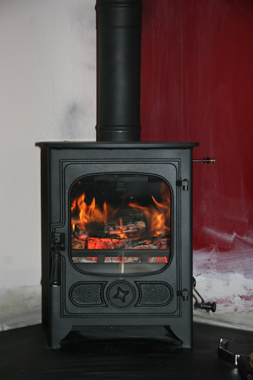 Redwood Stoves Ltd Cornwall Charnwood Country 4 wood & multifuel