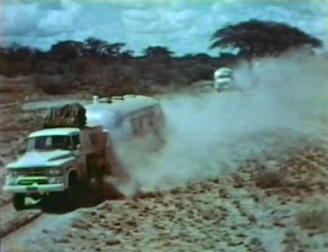 caravan14.JPG