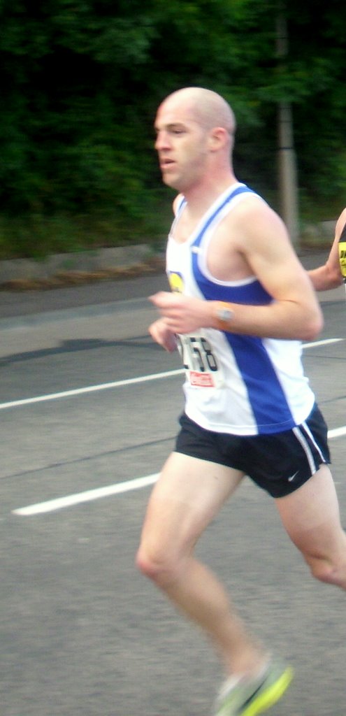 [Lisburn+10k_2009.JPG]