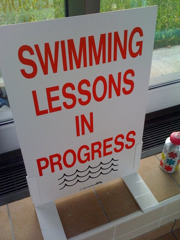 [swim.bmp]