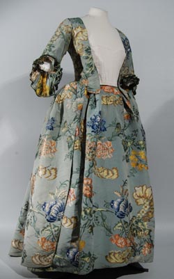 [18thc+dress.JPG]
