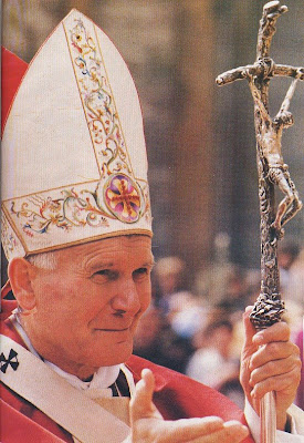 SAINT PETER SQUARE: KUIL MATAHARI POPE~4