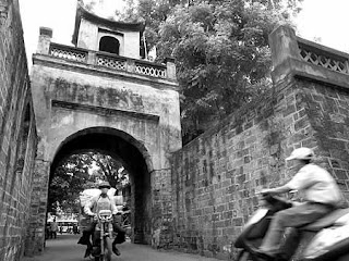 Small lane in Hanoi Small lane in Hanoi